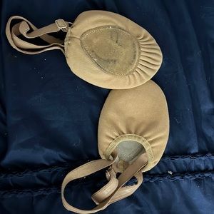 Ballet shoes size 7 …worn rarely